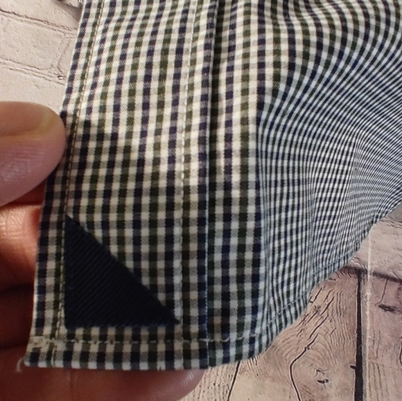 UNTUCKit Large Button down Checkered Gingham Green Blue White Button Down Shirt - Picture 11 of 16